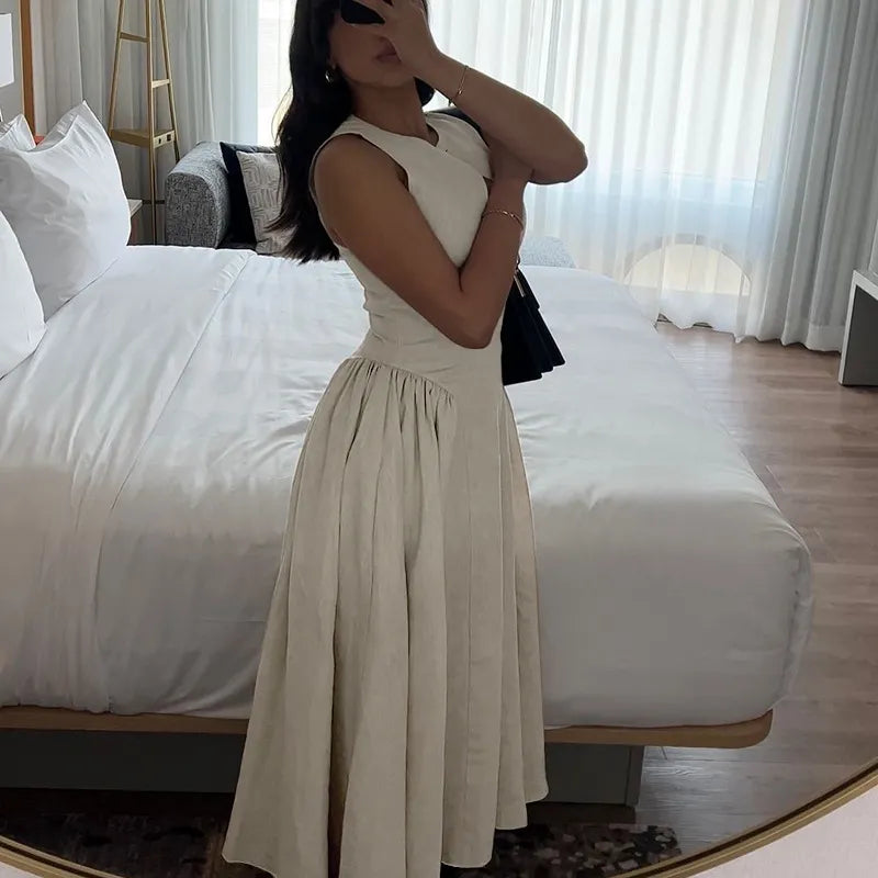 Women’s Cutout Pleated A-line Midi Dress