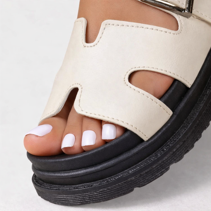 Women’s Walking Sandals with Adjustable Buckle Strap