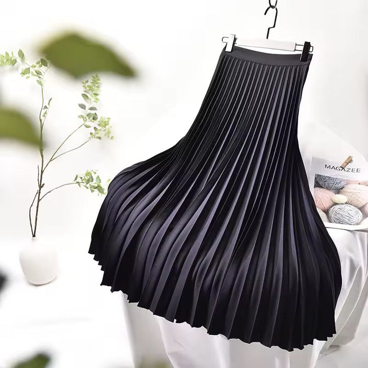 Women’s Pleated Skirt with Side Zip