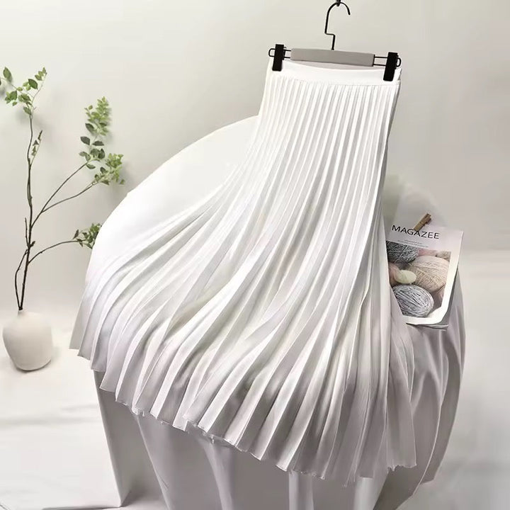 Women’s Pleated Skirt with Side Zip